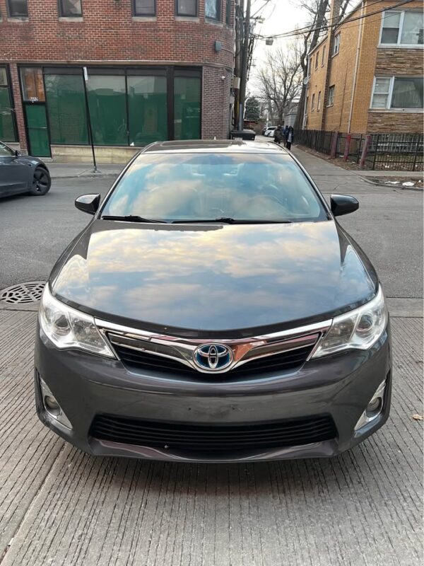 2012 Toyota camry XLE Hybrid Sedan 4D